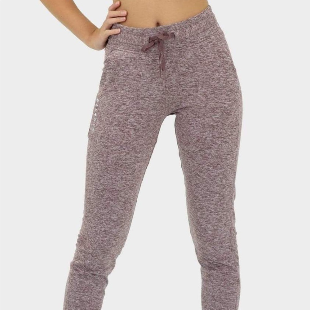 Balance Athletics women joggers